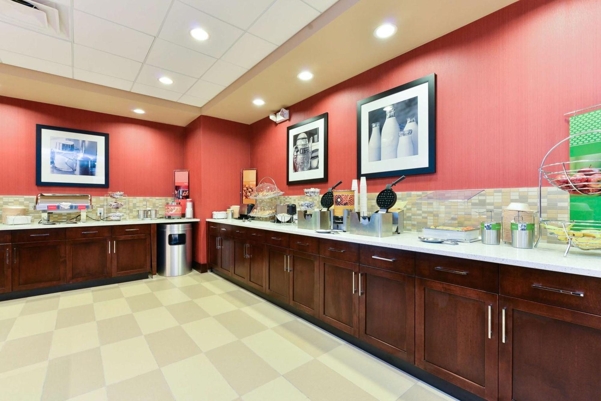 Hampton Inn Corning/Painted Post Extérieur photo